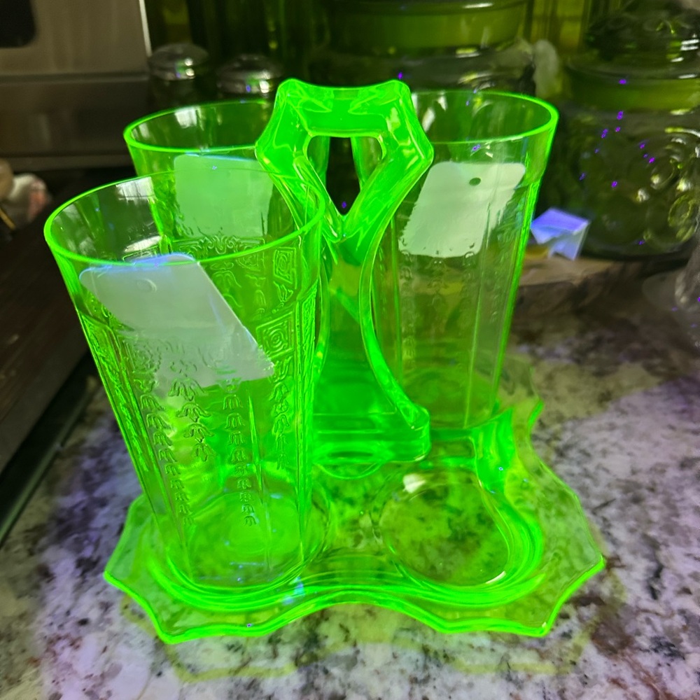 Vintage Uranium Glass Set with Holder